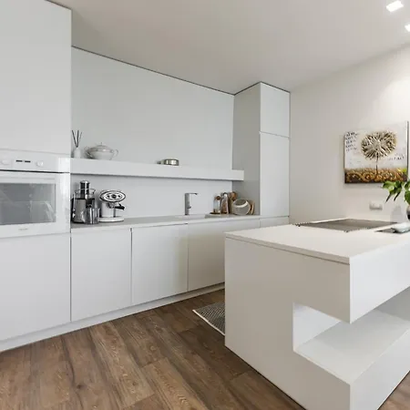 Casa Lumniere By Ps Apartment